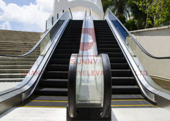 السلالم المتحركة التجارية 0.5M / S 1000mm VVVF Professional Walkway مائل